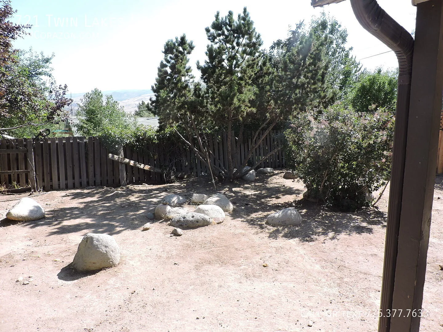 Remodeled must-see 2 bedroom duplex — Photo 4