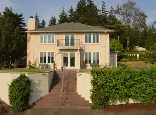 367 Moana Dr, Camano Island, WA 98282