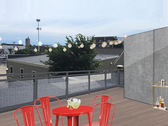 Private rooftop Deck
