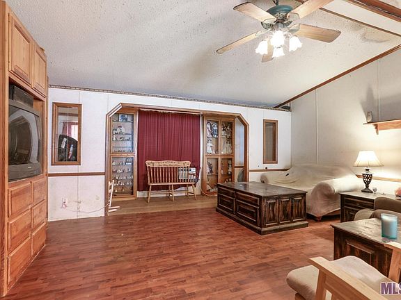 3rd image of 25590 John L Ln