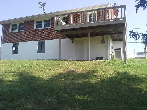 2nd image of 5012 Victoria St NW