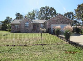 202 W Norledge Pl, Joplin, MO 64804