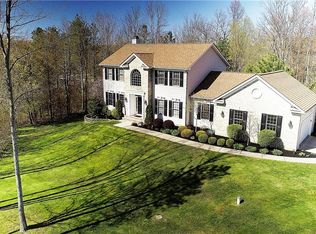 11720 Blue Heron Trl, Chardon, OH 44024