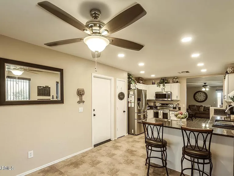 24470 N Shelton Way — Photo 9