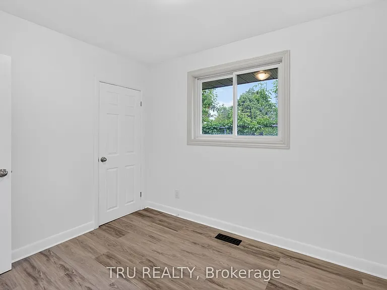 1889 Russell Rd #A — Photo 21