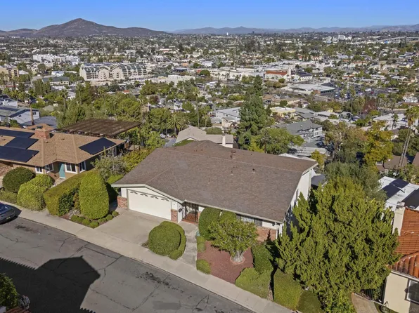 4417 Beverly Dr, La Mesa, CA 91941