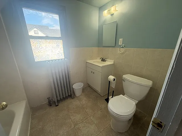 173 Merrick Rd #2 — Photo 7