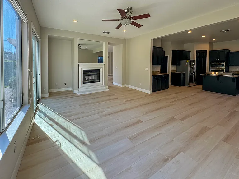5181 Stone Canyon Dr — Photo 13