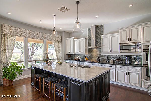 1st image of 14039 E Mercer Ln