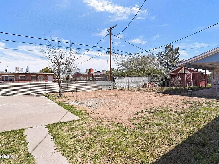 5021 Tetons Dr — Photo 20