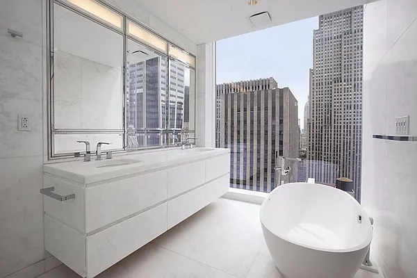 Rented by Jade Stone Real Estate Consulting | media 37