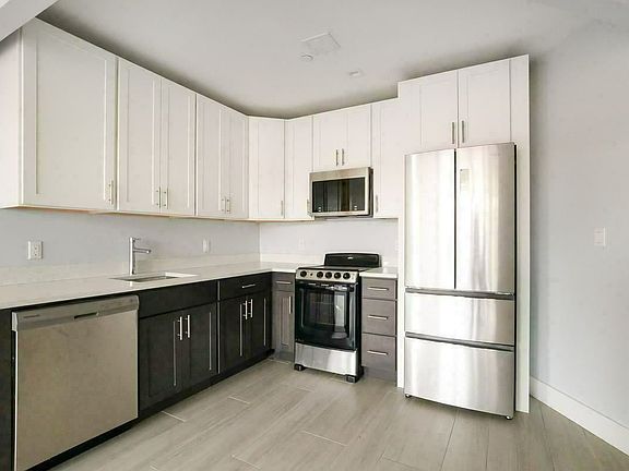 3rd image of 975 Liberty Ave #3CC