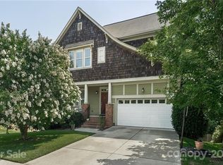 5813 McTaggart Ln, Charlotte, NC 28269