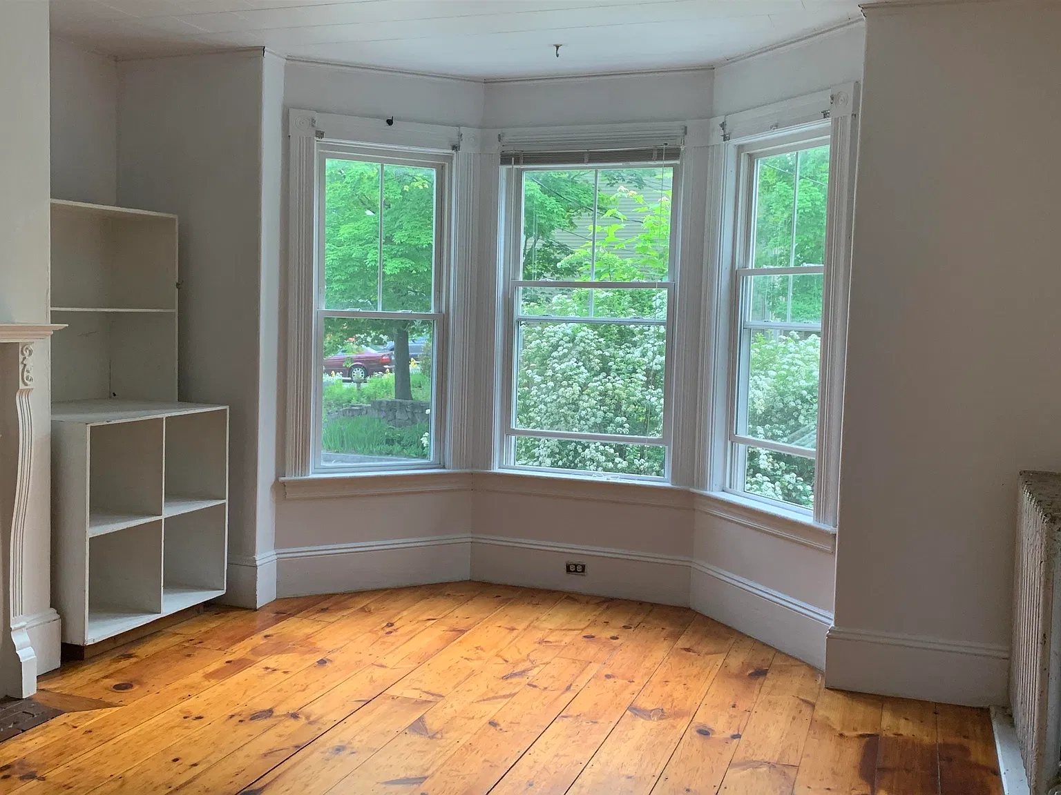 4 bed, 2.0 bath, 1500 sqft, $3,400 — Photo 4