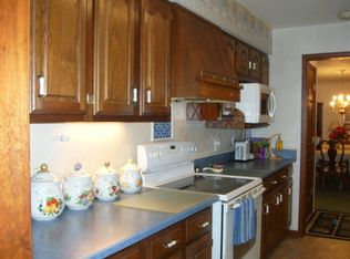 196 Foston Chapel Rd, Hopkinsville, KY 42240