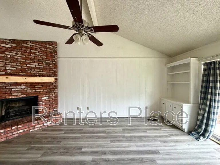 7324 S Canton Ave — Photo 7