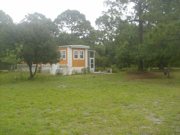 5th image of 8009 Grady Dr