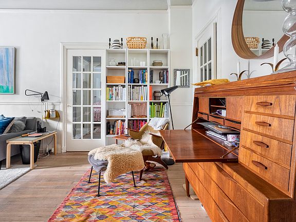 4th image of 210 W 90th St APT 2K