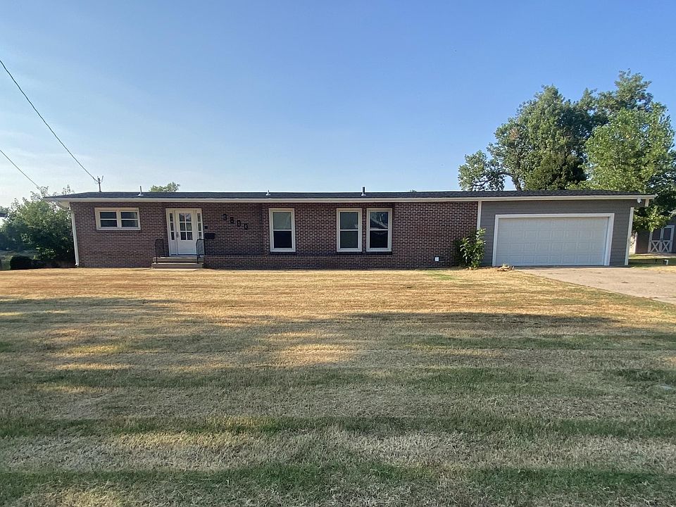 1st image of 3800 17th St