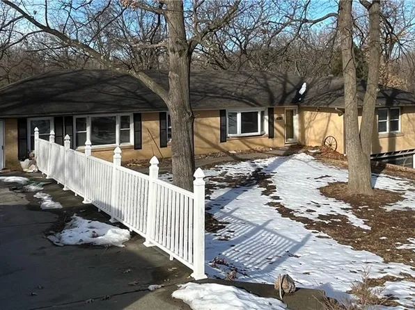 4020 N Monroe Ave, Kansas City, MO 64117