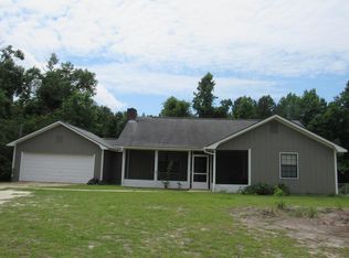 81 Lakeside Dr, Eufaula, AL 36027