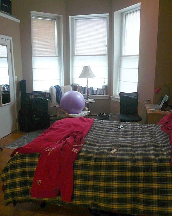 2nd image of 49 Hereford St #1FR
