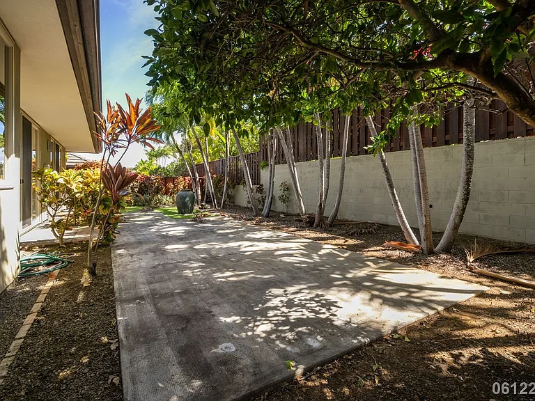 1058 Koko Kai Pl — Photo 5