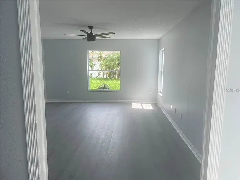 2421 Ashecroft Dr — Photo 6