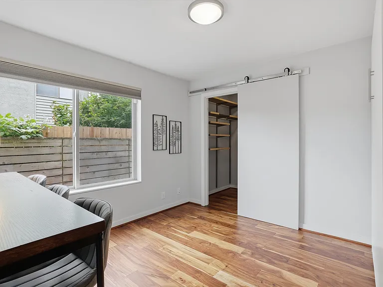 3655 Francis Ave N — Photo 23