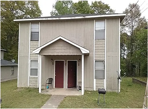 2045 Lee Road 235 Photo 1