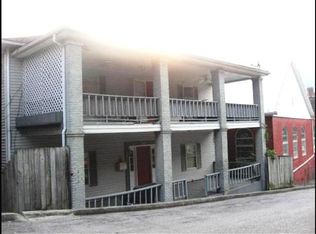 107 Joseph Ave, Williamson, WV 25661