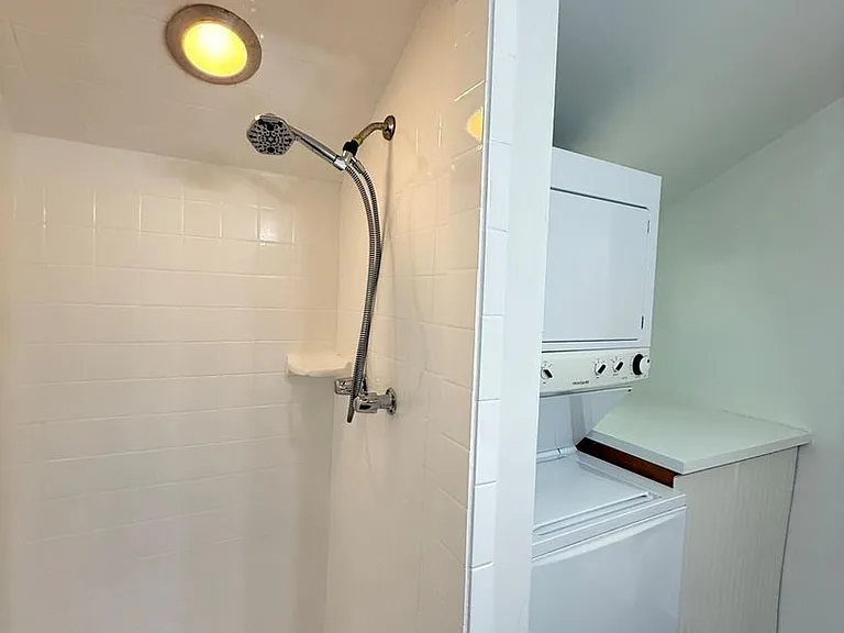 1421A Lynn Rd — Photo 12