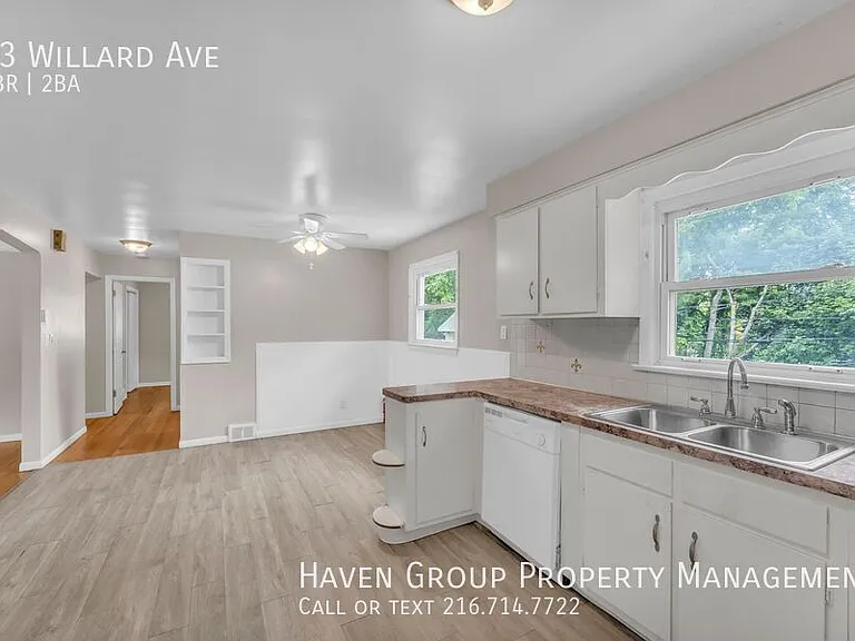 23 Willard Ave — Photo 16