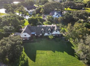 10950 SW 42nd Pl, Davie, FL 33328