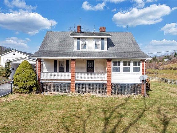 4th image of this home