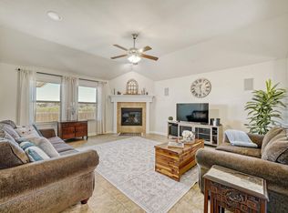 831 Oyster Crk, Buda, TX 78610