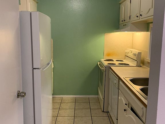 3rd image of 675 Wooddale Blvd APT 88