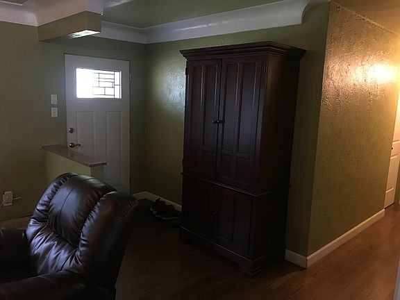 3rd image of 3415 Lydia Ln