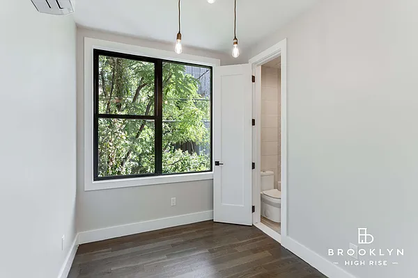 Rented by Brooklyn High Rise LLC | media 31