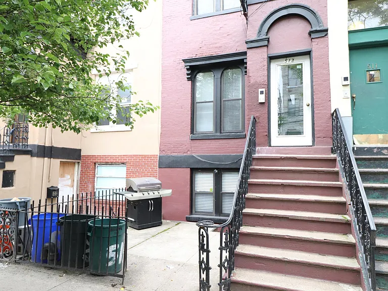 513 Bloomfield St #1 — Photo 1