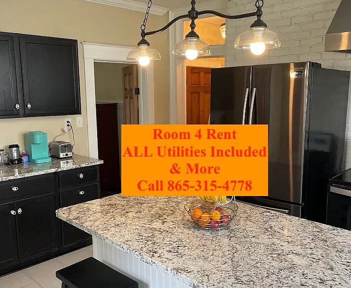 406 E Unaka Ave #3 — Photo 1