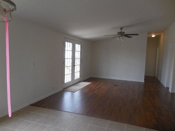 4th image of 106 Dale Richardson Ln