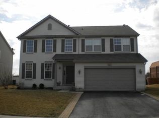 7806 Boxwood Ln, Plainfield, IL 60586