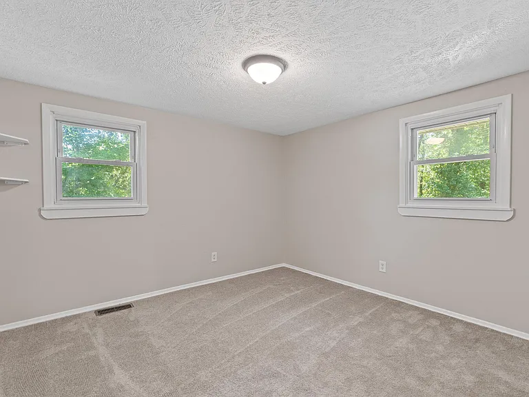 5128 Sunset Lake Rd — Photo 20