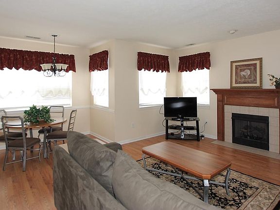 Large spacious and bright living area with large windows.