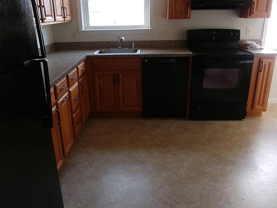 2nd image of 302 9th Ave #2