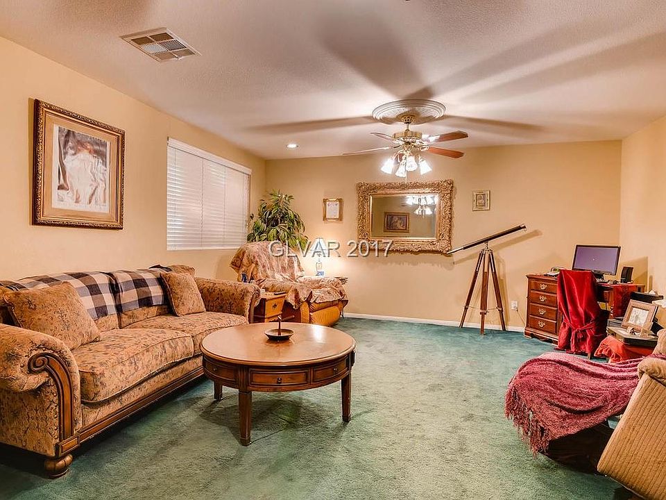 1st image of 8521 Raindrop Canyon Ave