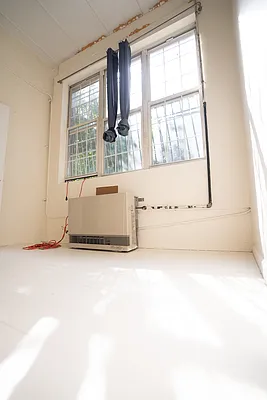 Rented by Nooklyn NYC LLC | media 3