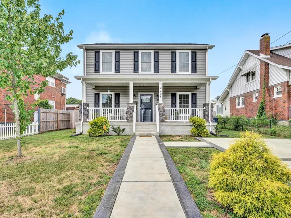 2708 Meadows St NW, Roanoke, VA 24012