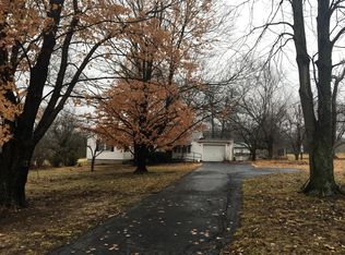 17423 Kafir Rd, Carthage, MO 64836